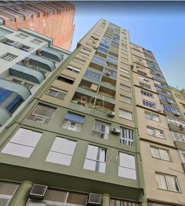 Apartamento 1 dormitórios, 1 sala e 1 banheiro, no Centro Histórico, Porto Alegre/RS Excelente apart