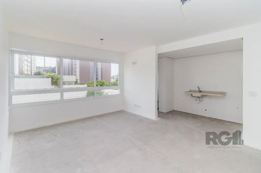 APARTAMENTO DE 2 DORMITORIOS - Imóvel novo, nunca habitado, com 69,83 m² de área privativa, composto