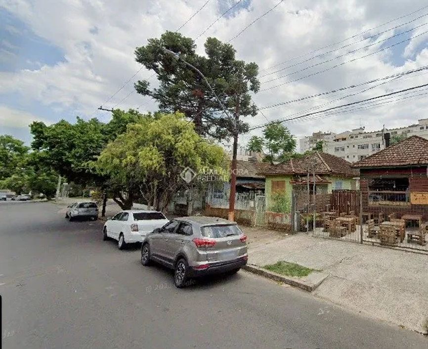 Terreno à venda em Porto Alegre, Jardim Botânico