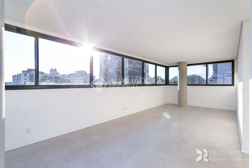 APARTAMENTO ALTO PADRÃO 03 DORMITÓRIOS 02 VAGAS NO MENINO DEUS