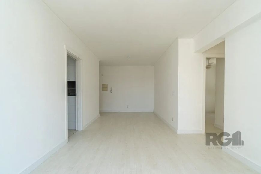 Ótimo apartamento de 2 dormitórios no bairro Menino Deus! São 60,49m² de área privativa distribuídos