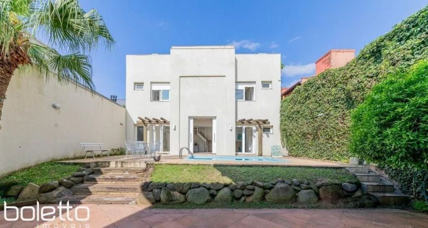 Casa Para comprar com 5 Dormitórios na Chácara das Pedras