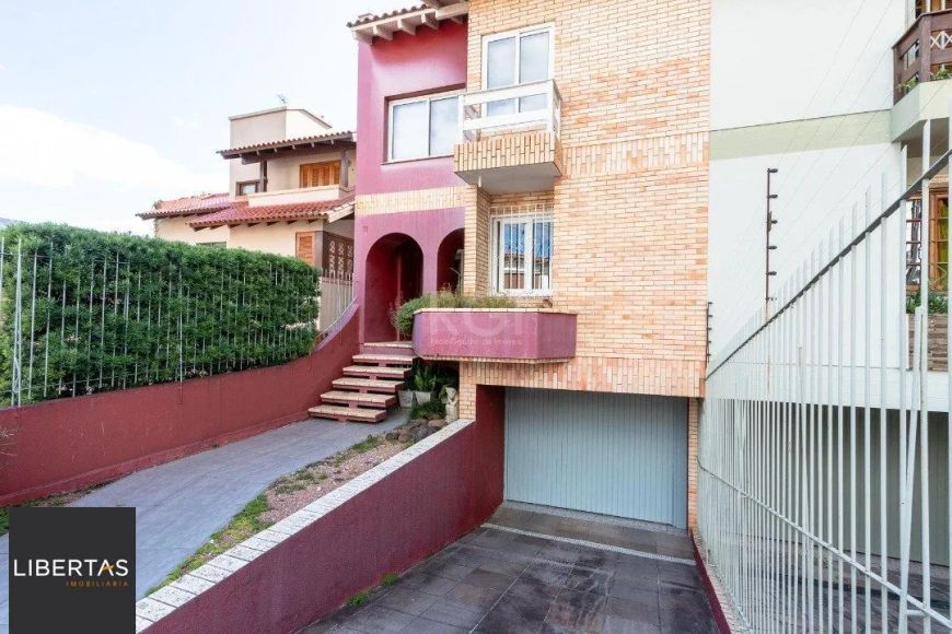 Casa para Venda - 226.96m², 3 dormitórios, sendo 2 suites, 3 vagas - Jardim Isab