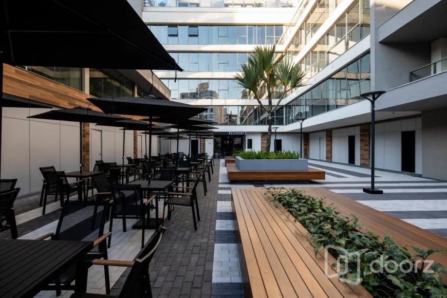 Salas/Conjuntos em Cidade Baixa com 53.35 m² , 1 vaga(s).