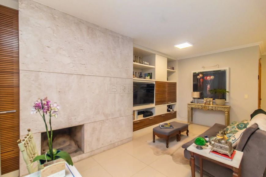Vendo Lindíssimo apartamento 3 quartos suíte 2 garagens 100m² privativos no Bairro Mont Serrat!!!