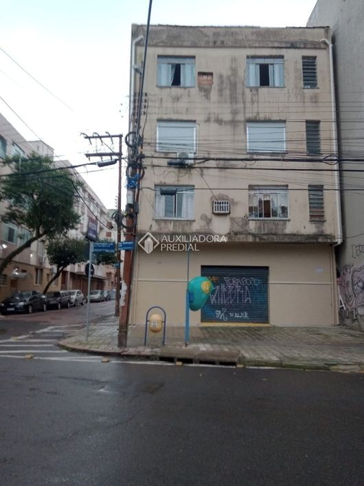 LOJA COMERCIAL NO CENTRO HISTÓRICO