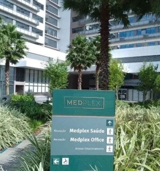 (EM BREVE FOTOS ATUALIZADAS ) Sala Comercial com 35² no MEDPLEX Assis Brasil ! Belíssima sala comerc