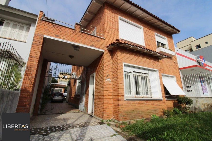 Casa à venda 4 quartos (dormitórios), suíte, 3 vagas - Partenon, Porto Alegre