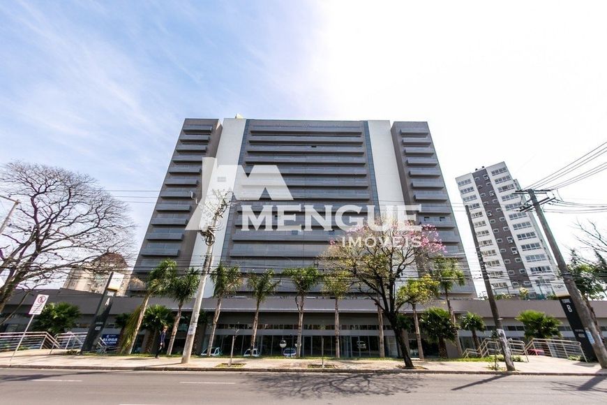 Sala Comercial em condomínio à venda no bairro São Sebastião em Porto Alegre com 24m² por R$ 297.000