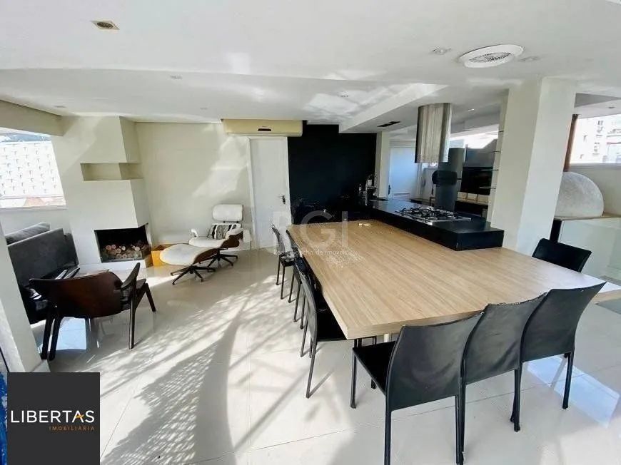 Cobertura de 171m², Bairro São João