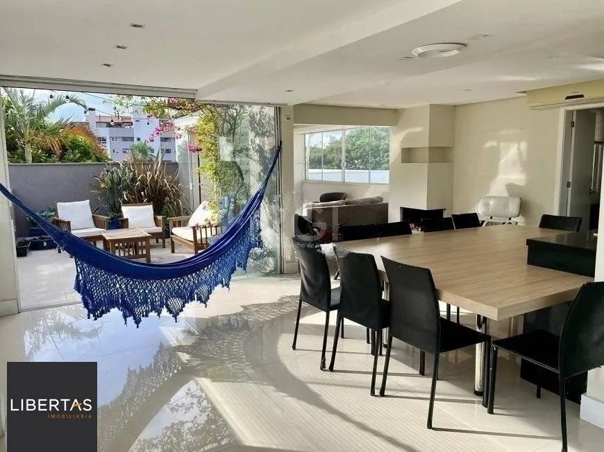 Cobertura de 171m², Bairro São João