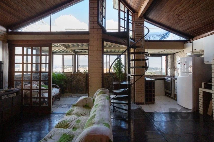Cobertura 2 Quartos com Terraço, Lareira e Vaga no Centro Histórico - 93m² - Centro Histórico