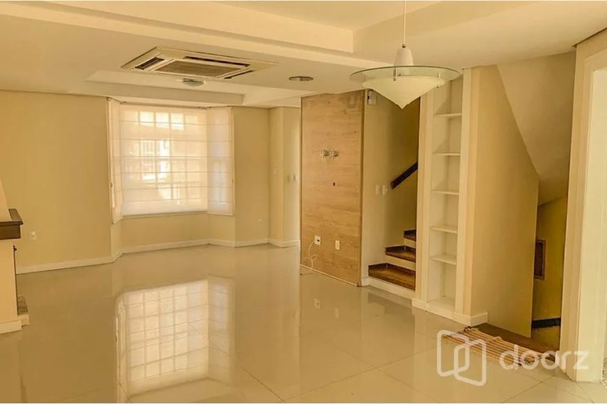 Imóvel na Licinio Cardoso com 3 dormitórios e 212m²