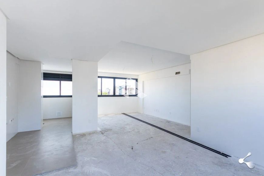 Apartamento de dois dormitórios com duas garagem
