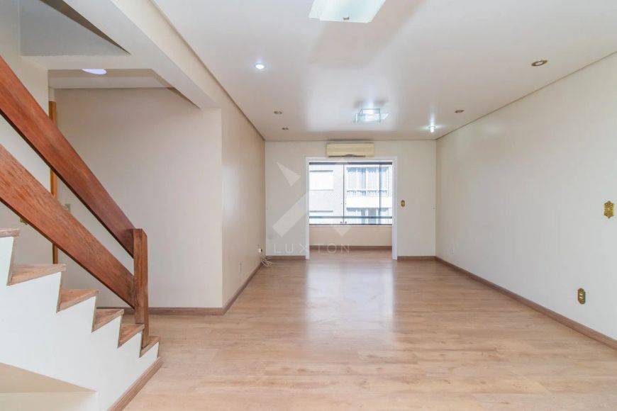 Cobertura com 4 dormitórios 01 suite 244m²