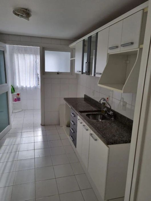 Apartamento em Rua Tito Lívio Zambecari - Mont Serrat - Porto Alegre/RS