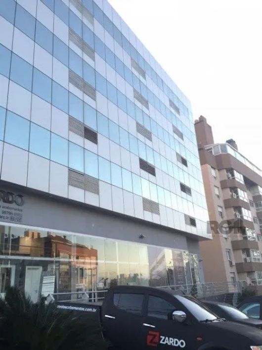 Escritório à venda no bairro Chácara Das Pedras com 67 m² de área útil disponível