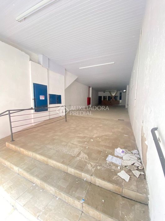 LOJA COMERCIAL NO CENTRO HISTÓRICO