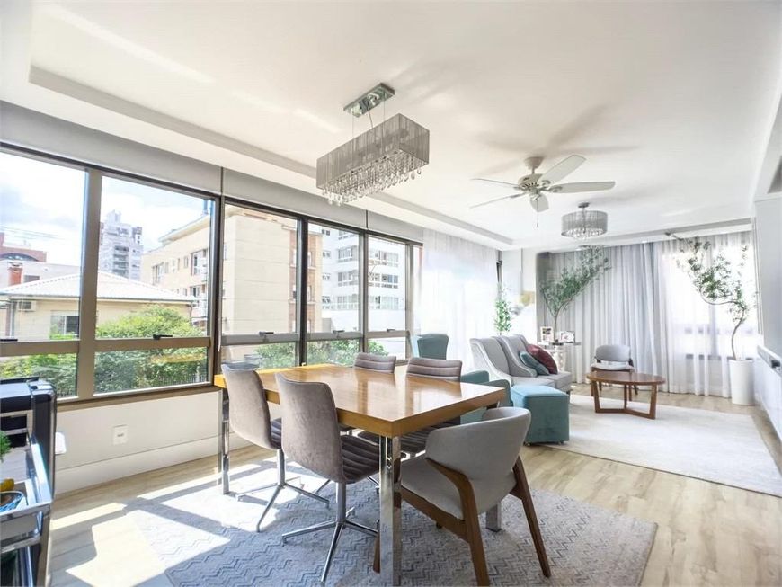 Apartamento Garden com129,36 m2 privativos, 03 dorms, 2 vagas individuais!