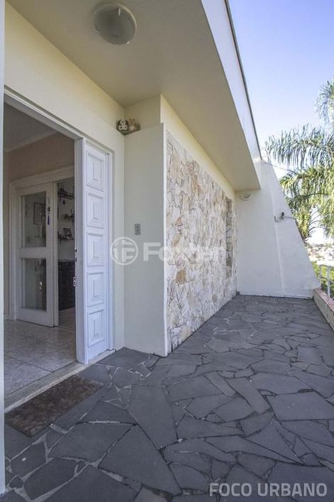 Casa à venda Rua Professor Ulisses Cabral, Chácara das Pedras - Porto Alegre