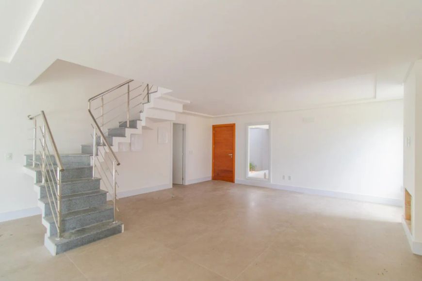 Casa em condomínio à beira do Guaíba
