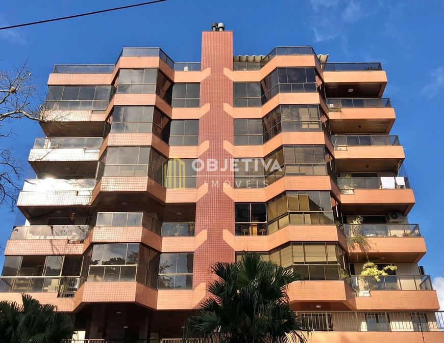 Linda cobertura para venda com vista para o Guaíba!