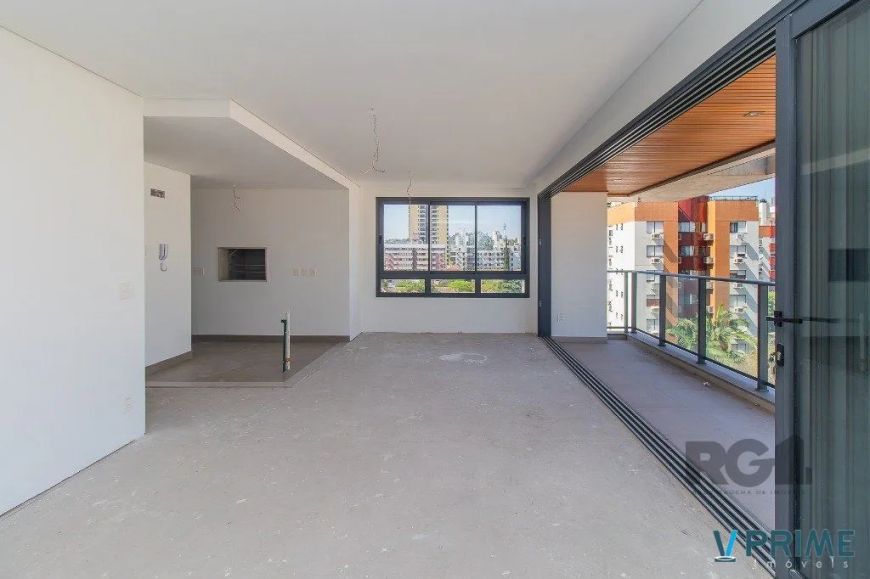 APARTAMENTO - 3 dorms. 2 vagas - 147,66 m² - MENINO DEUS