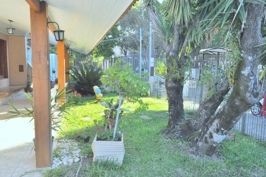 Casa para Venda - 240m², 3 dormitórios, sendo 1 suites, 3 vagas - Ipanema