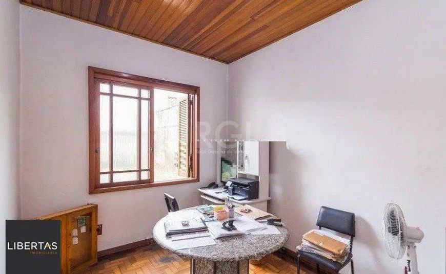 Casa para Venda - 120m², 3 dormitórios, sendo 1 suites, 3 vagas - Partenon