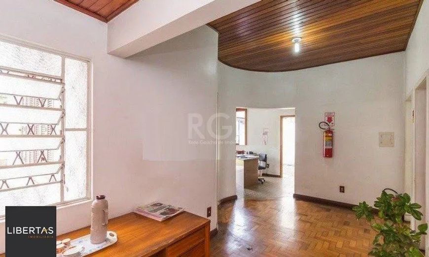 Casa para Venda - 120m², 3 dormitórios, sendo 1 suites, 3 vagas - Partenon