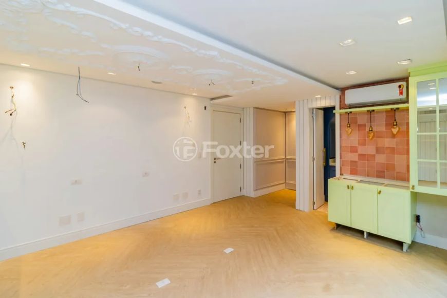Sala / Conjunto Comercial à venda Rua Doutor Vale, Moinhos de Vento - Porto Alegre