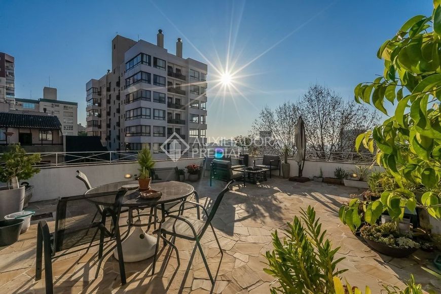 Apartamento no bairro Mont Serrat
