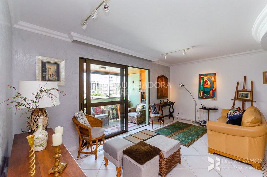 Apartamento para venda possui 122 metros quadrados com 3 quartos