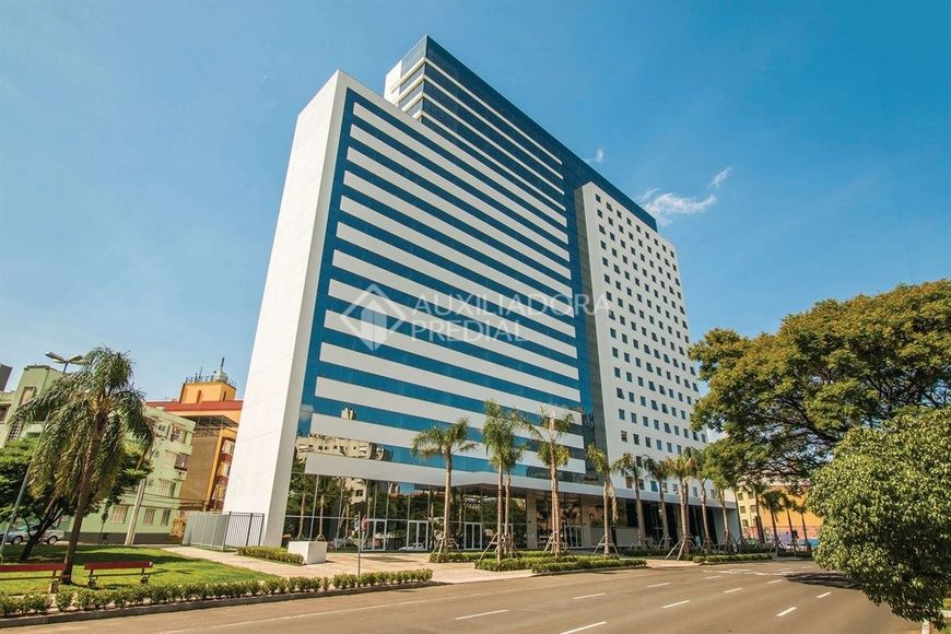 Belíssimo empreendimento comercial com unidades de hotel no bairro Cidade Baixa
