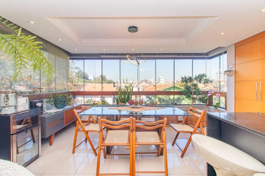 AMPLO APARTAMENTO 2 QUARTOS, 2 VAGAS NO JARDIM LINDÓIA!