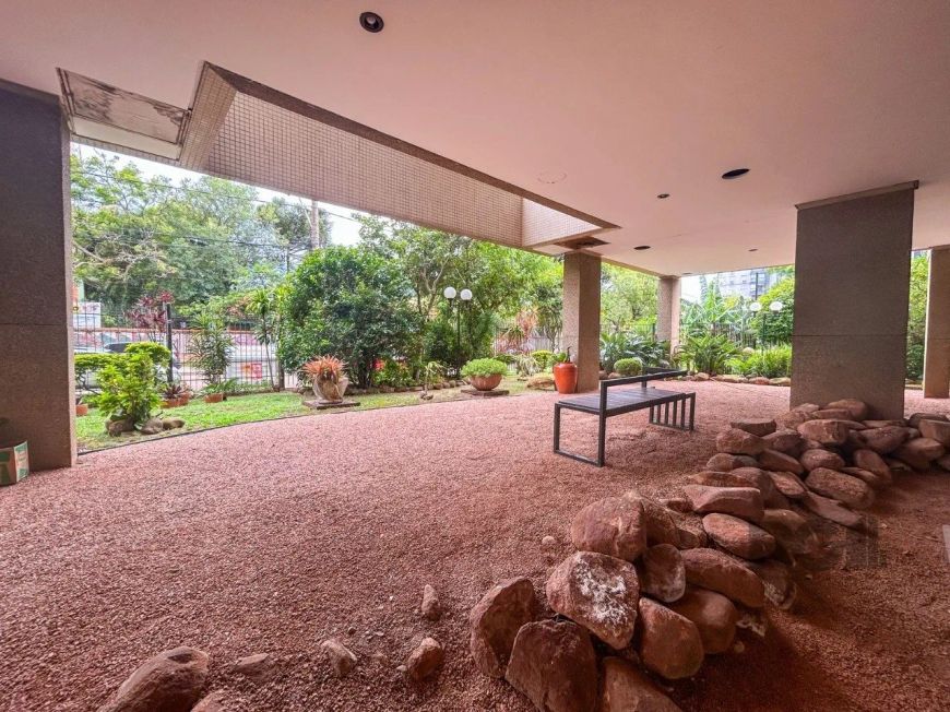 Apartamento de 03 dormitórios no Bairro Azenha na Cidade de Porto Alegre/RS .Descubra o seu novo lar