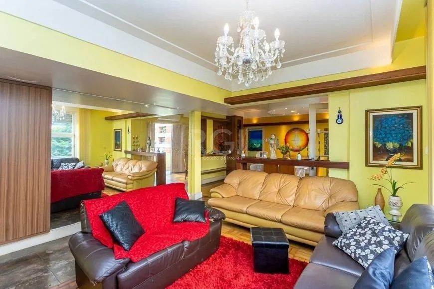 Excelente apartamento de 148m² com 2 dormitórios sendo 1 suíte com closet e hidromassagem, banheiro