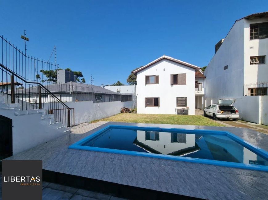 Ampla Casa Bairro Jardim Isabel 4 Dormitórios e Piscina
