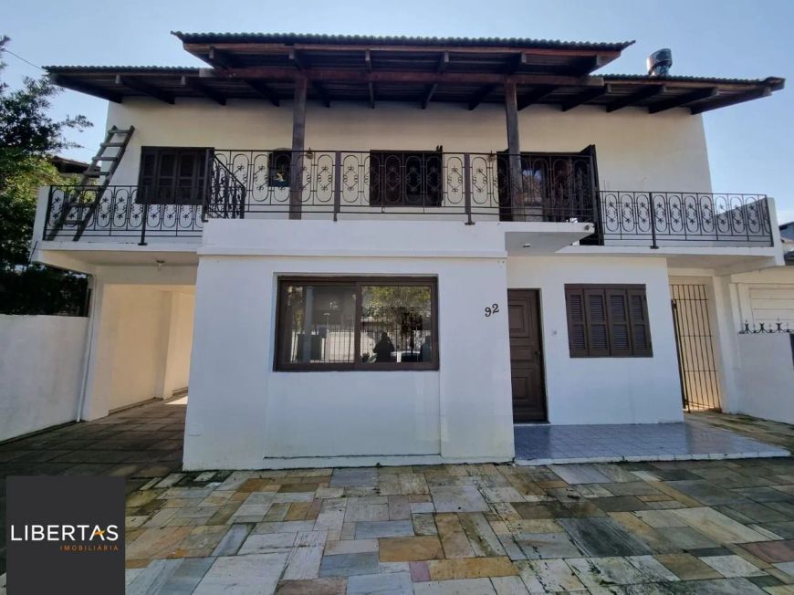 Ampla Casa Bairro Jardim Isabel 4 Dormitórios e Piscina
