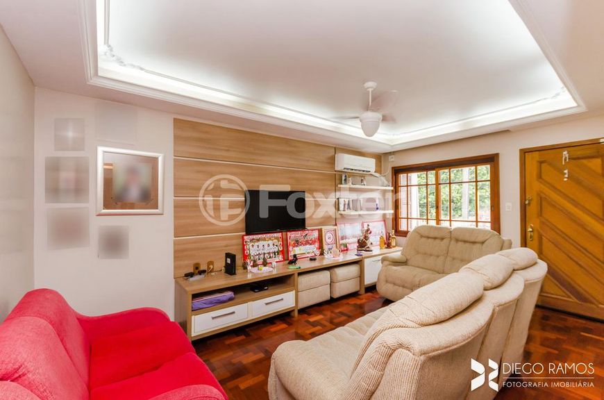 Casa à venda Rua Paul Harris, Jardim Itu - Porto Alegre