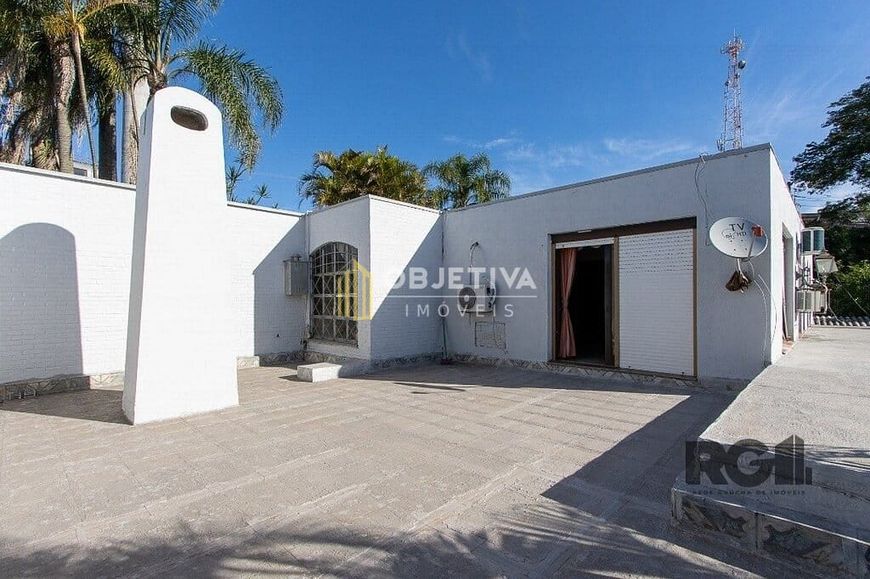 Casa à venda 3 Quartos 1 Suite 3 Vagas 580M² Santa Tereza Porto Alegre - RS
