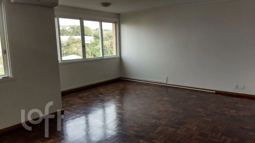 Imóvel para venda possui 130 metros quadrados com 3 quartos