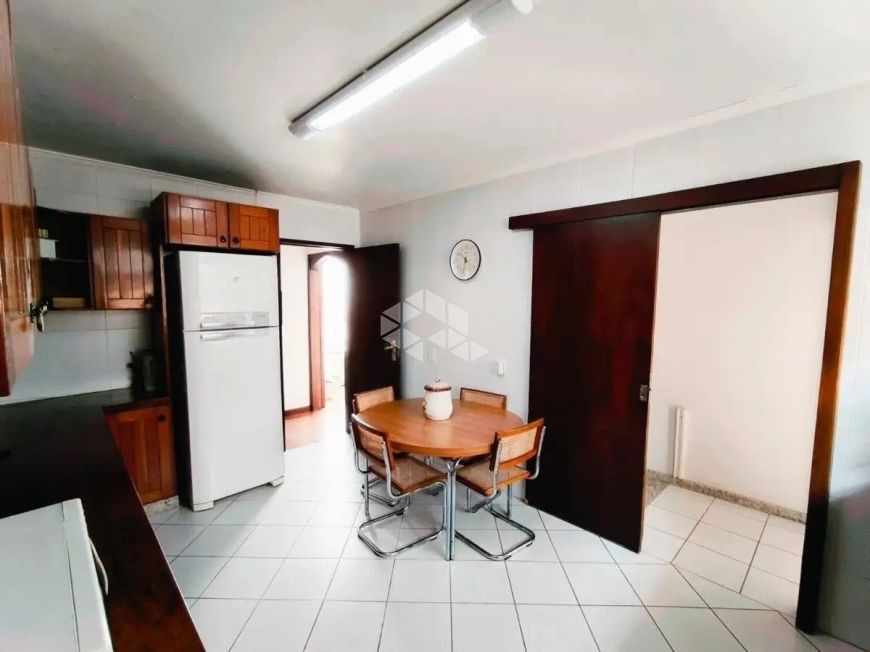 Sobrado em Jardim Lindóia
