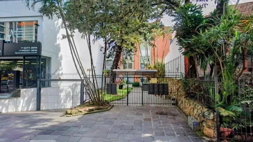 Cobertura à venda no Edifício Plátano - Rua Quintino Bocaiuva, 283, bairro Floresta, Porto AlegreApr