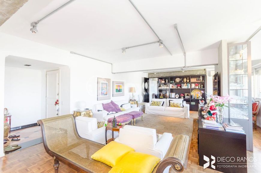 Apartamento à venda Avenida Independência, Independência - Porto Alegre