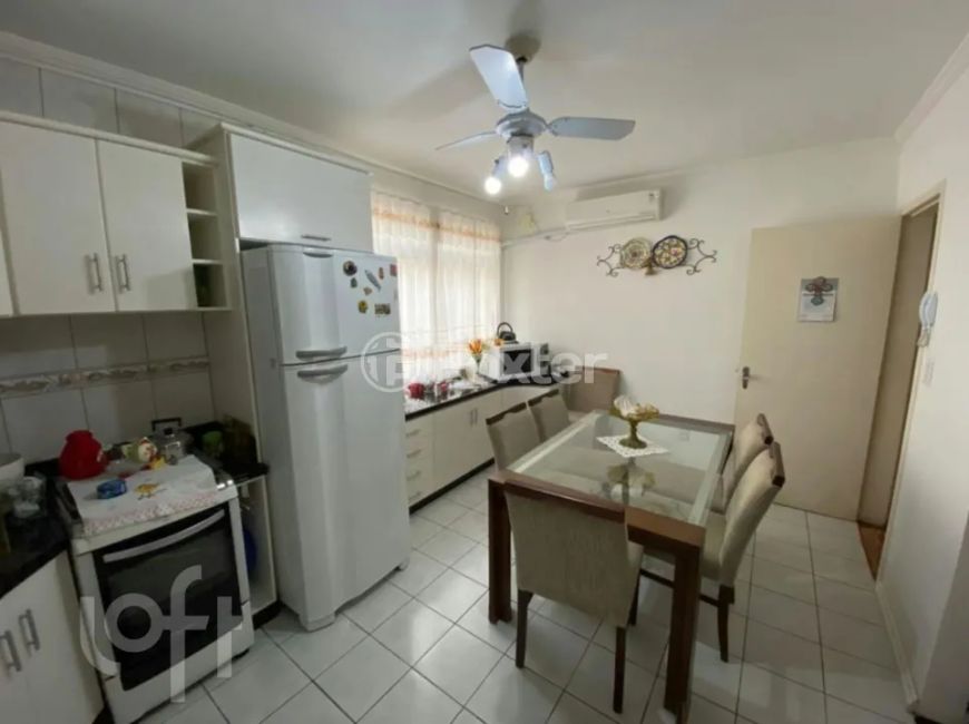 Casa à venda Avenida Polar, Jardim Floresta - Porto Alegre