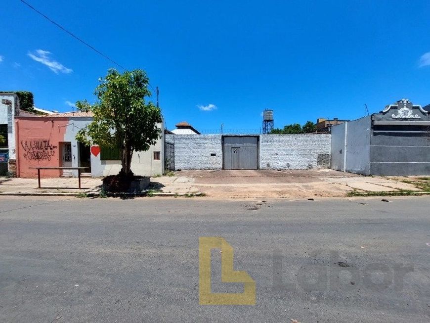 Terreno de 1.260m² no Bairro Floresta.