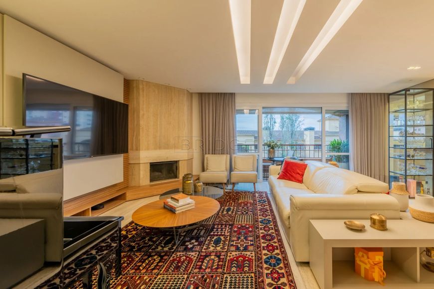 Vendo Espetacular apartamento 3 suítes 2 garagens 146m² privativos no Bairro Chácara das Pedras !!