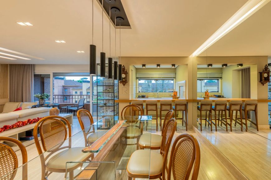 Vendo Espetacular apartamento 3 suítes 2 garagens 146m² privativos no Bairro Chácara das Pedras !!