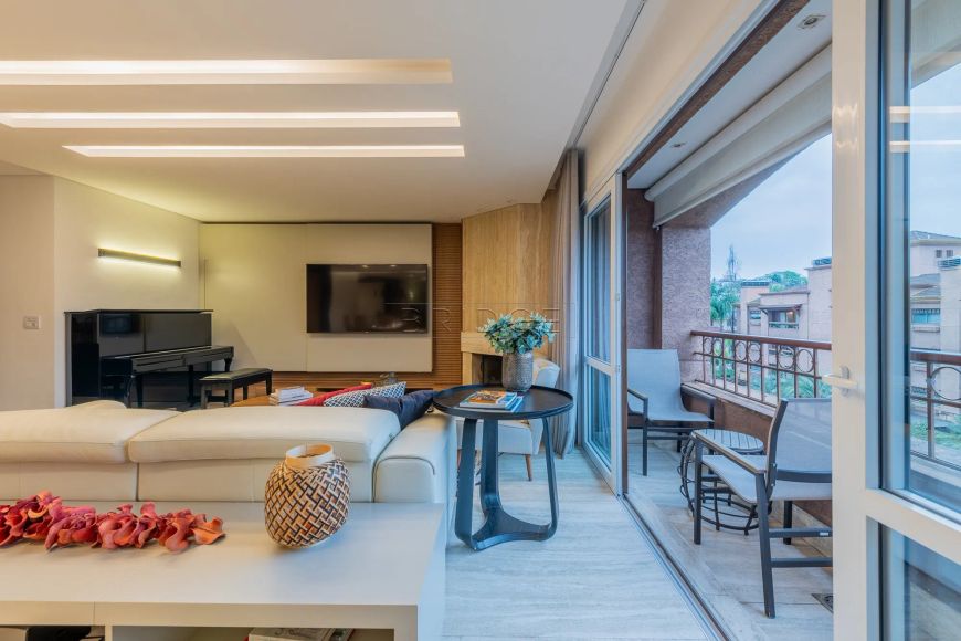 Vendo Espetacular apartamento 3 suítes 2 garagens 146m² privativos no Bairro Chácara das Pedras !!